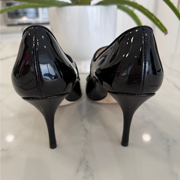 Manolo Blahnik Black Patent Leather Heels - Picture 6 of 9